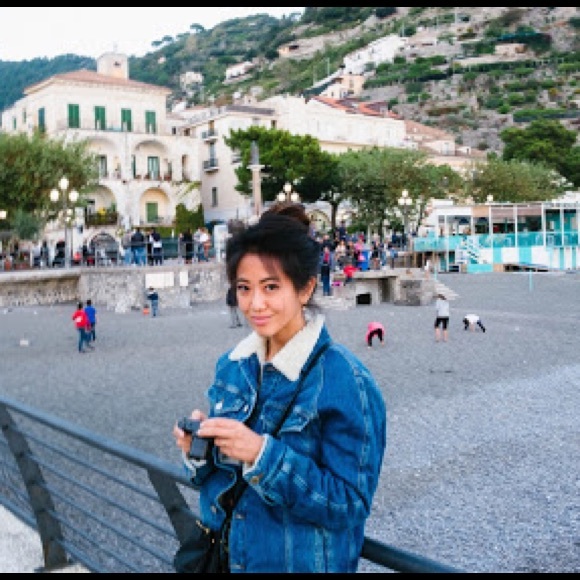 MEET YOUR SELLER/BUYER! - Picture 2 of 16